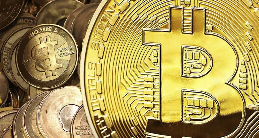 сколько в начале стоил bitcoin
