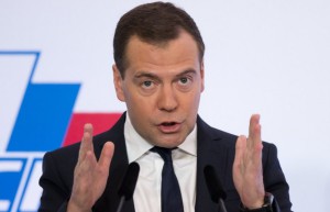 Медведев готовит страну к смутному времени